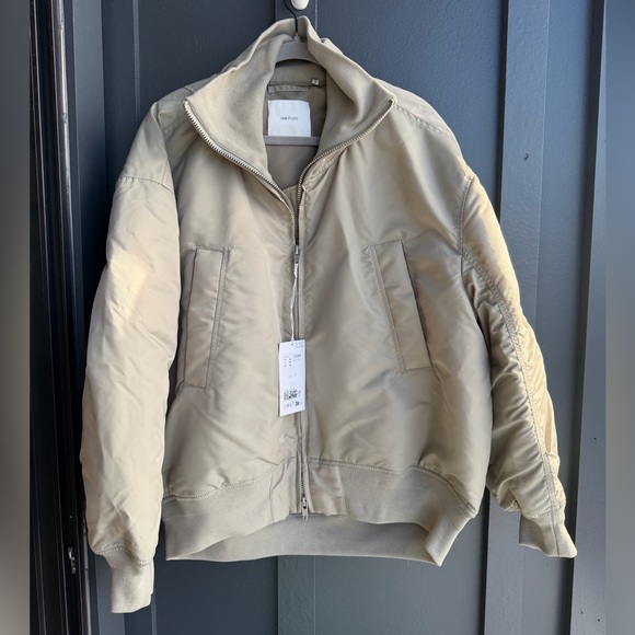 H&M STUDIO COLLECTION PADDED BOMBER JACKET IN LIGHT KHAKI GREEN Sz MEDIUM (NWT) - Picture 10 of 14